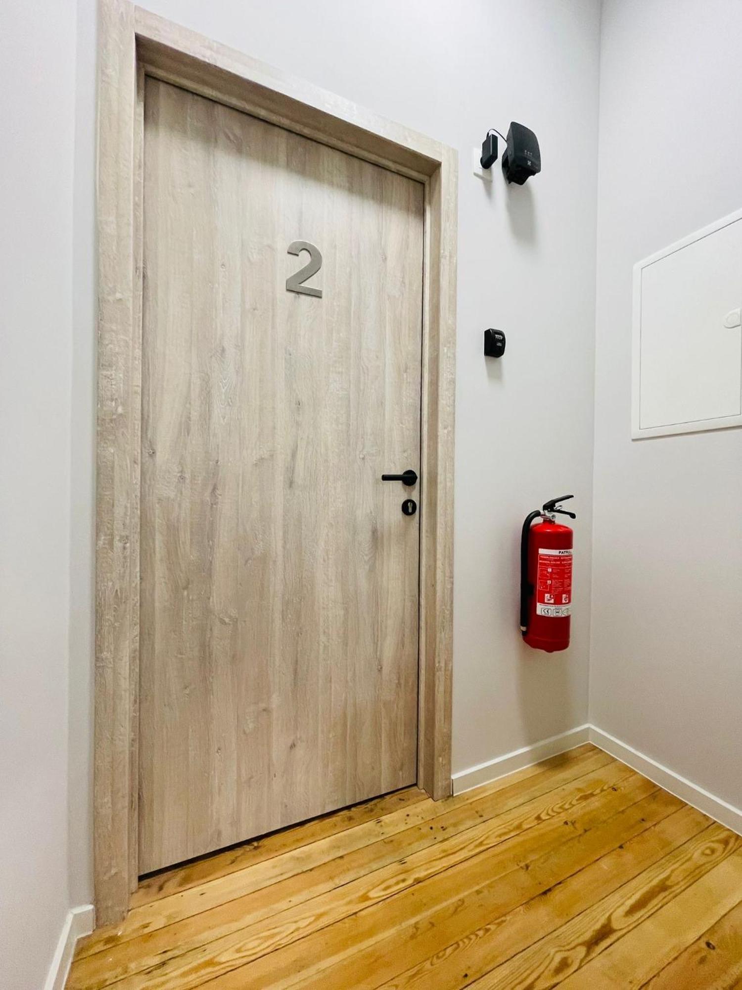 Appartement Exotique Avec Bain Balneo Lüttich Exterior foto